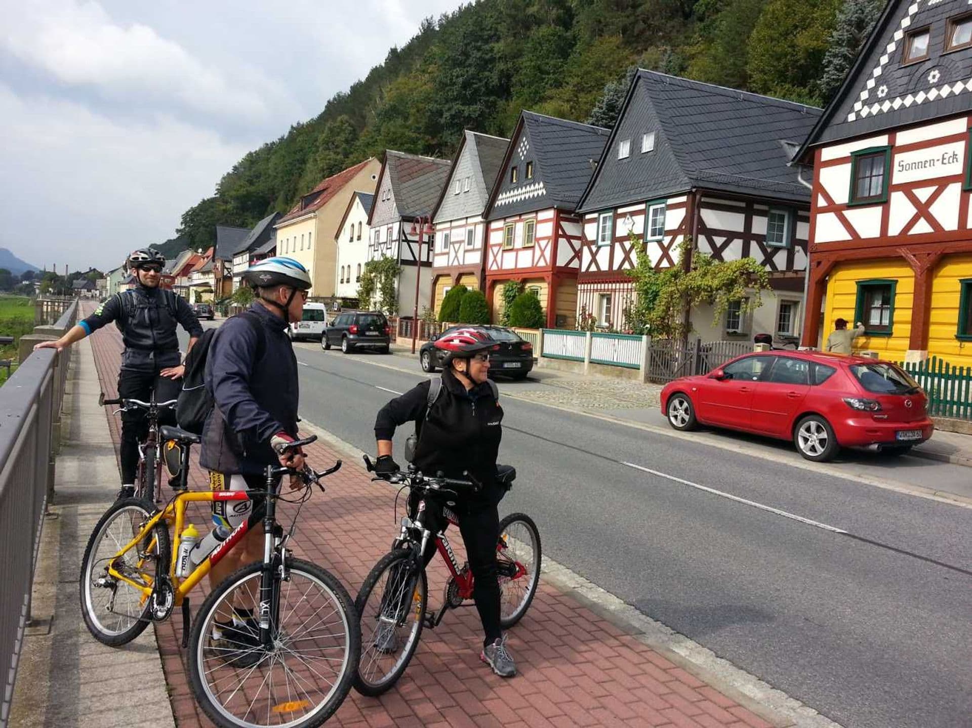 Projeďte se skalními městy